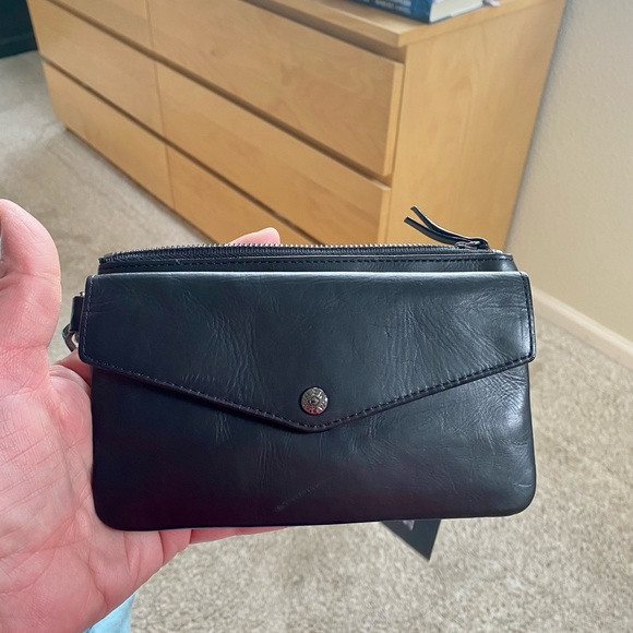Sold Black Leather Greta Wristlet MZ Wallace. Brand new! With Tags. - Picture 1 of 11